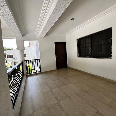 Urban Rootz Hotel Abuja Bagian luar foto