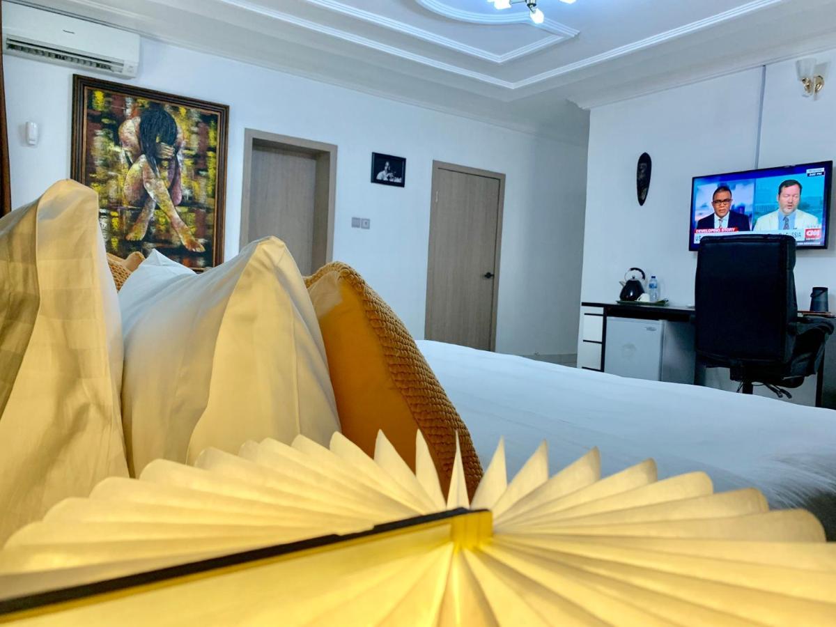 Urban Rootz Hotel Abuja Bagian luar foto