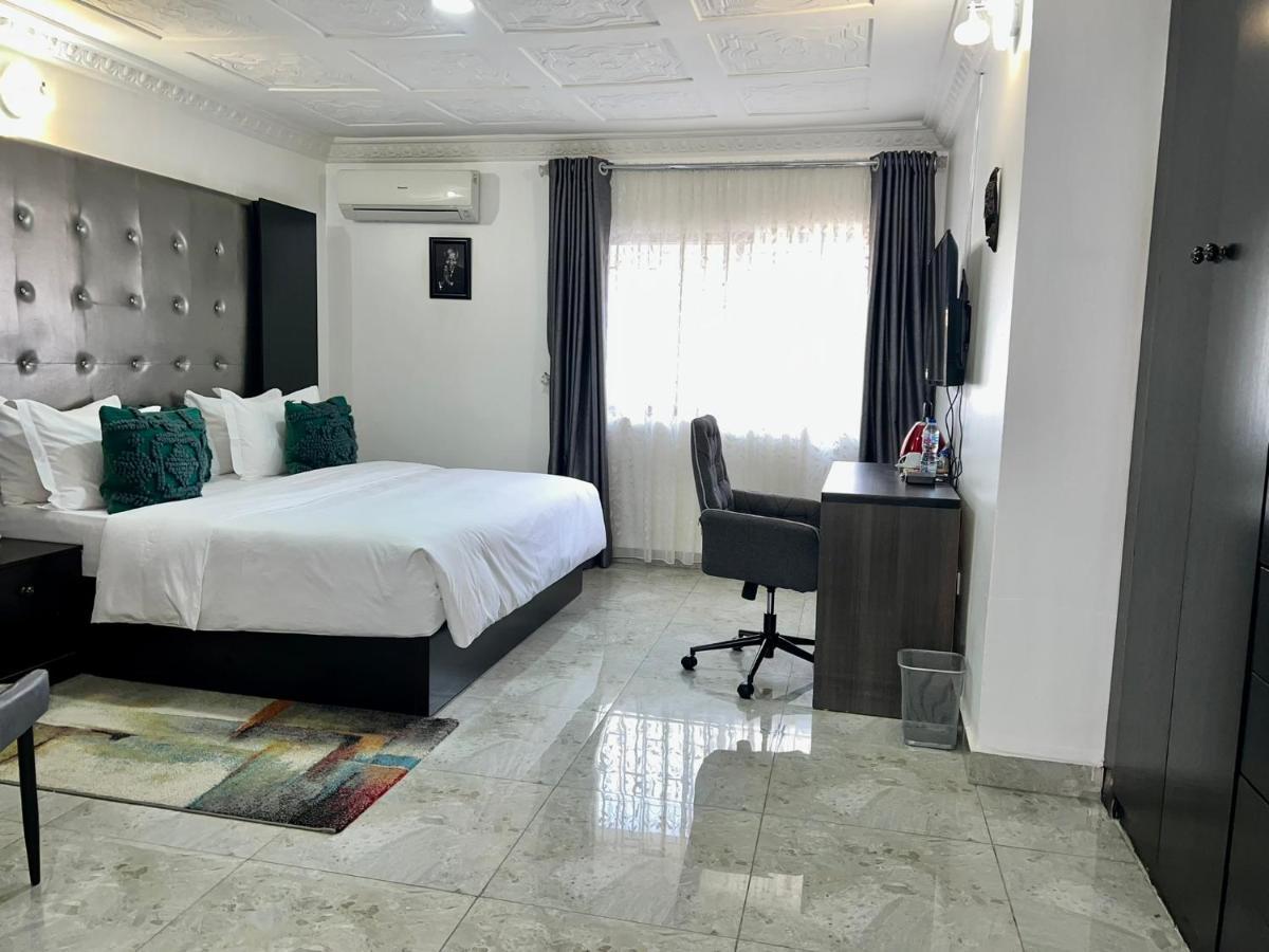 Urban Rootz Hotel Abuja Bagian luar foto